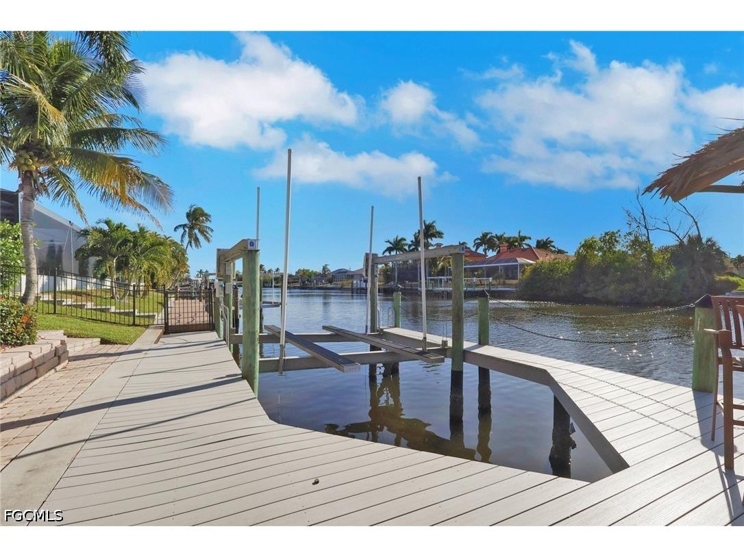 2562 SW 27th Place Cape Coral FL 33914 2026014865 image13