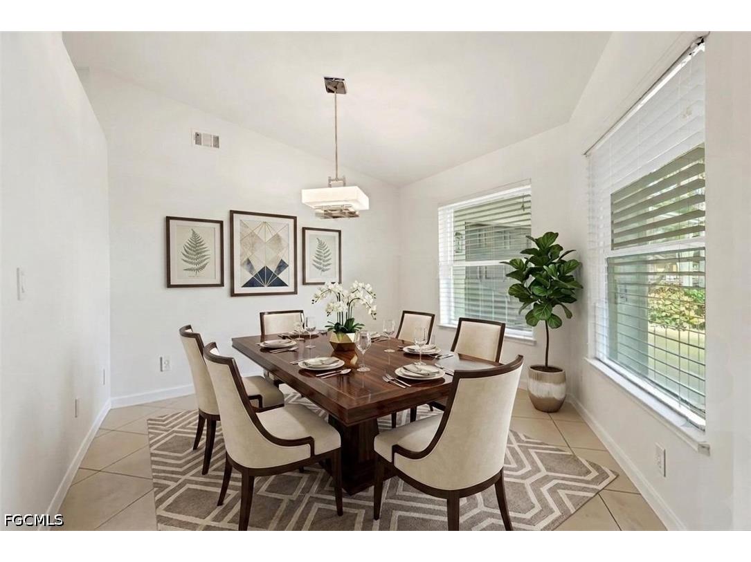 2562 SW 27th Place Cape Coral FL 33914 2026014865 image3