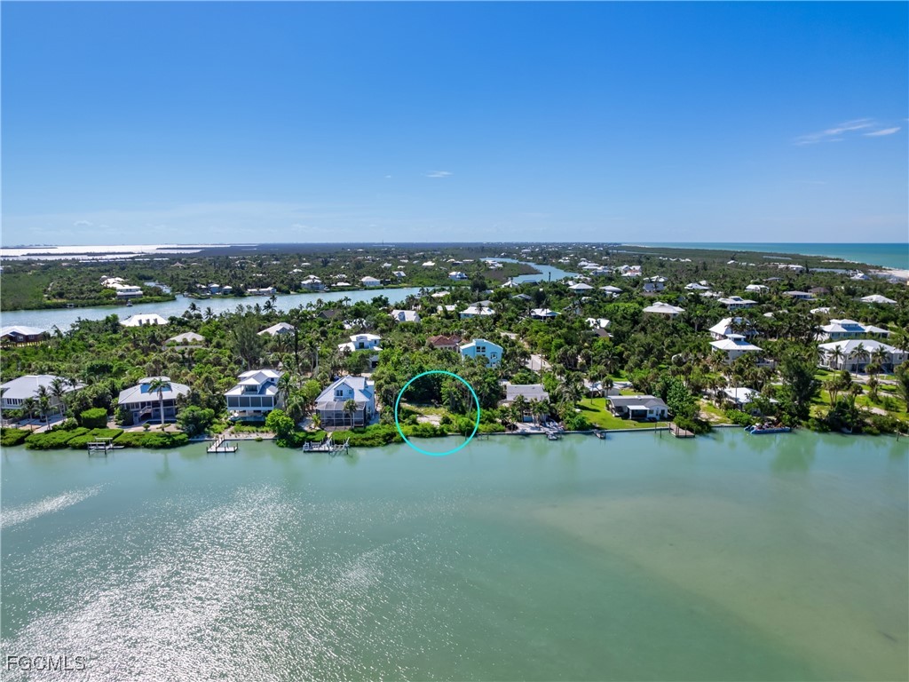 2563 Coconut Drive Sanibel FL 33957 2025002818 image10
