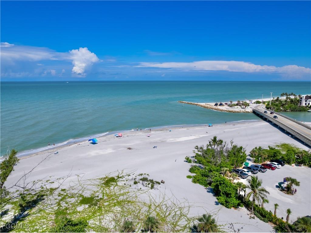 2563 Coconut Drive Sanibel FL 33957 2025002818 image17