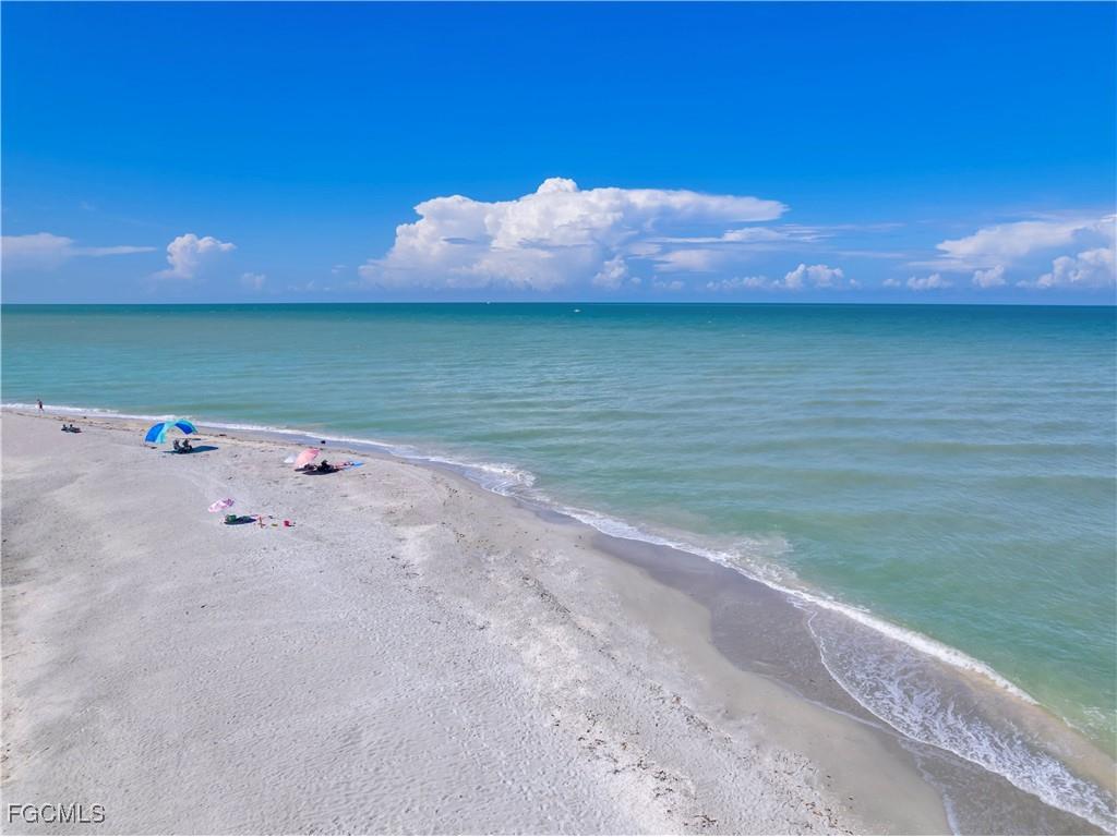 2563 Coconut Drive Sanibel FL 33957 2025002818 image18