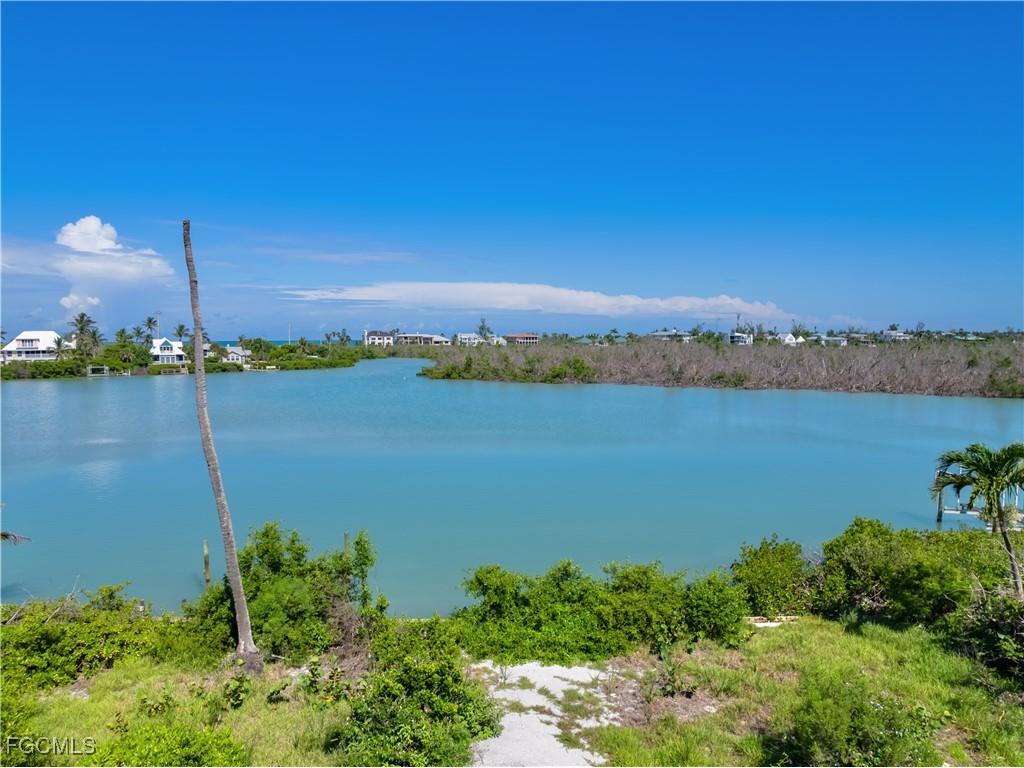 2563 Coconut Drive Sanibel FL 33957 2025002818 image30