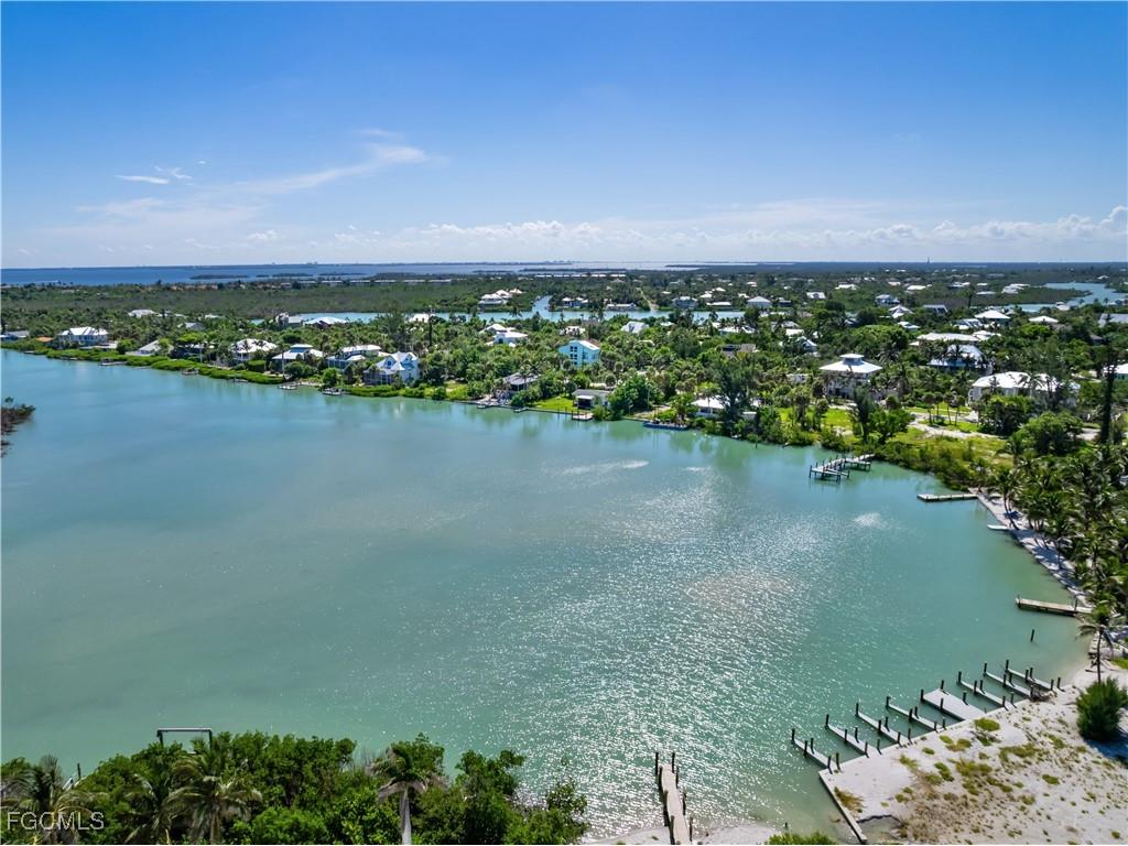 2563 Coconut Drive Sanibel FL 33957 2025002818 image32