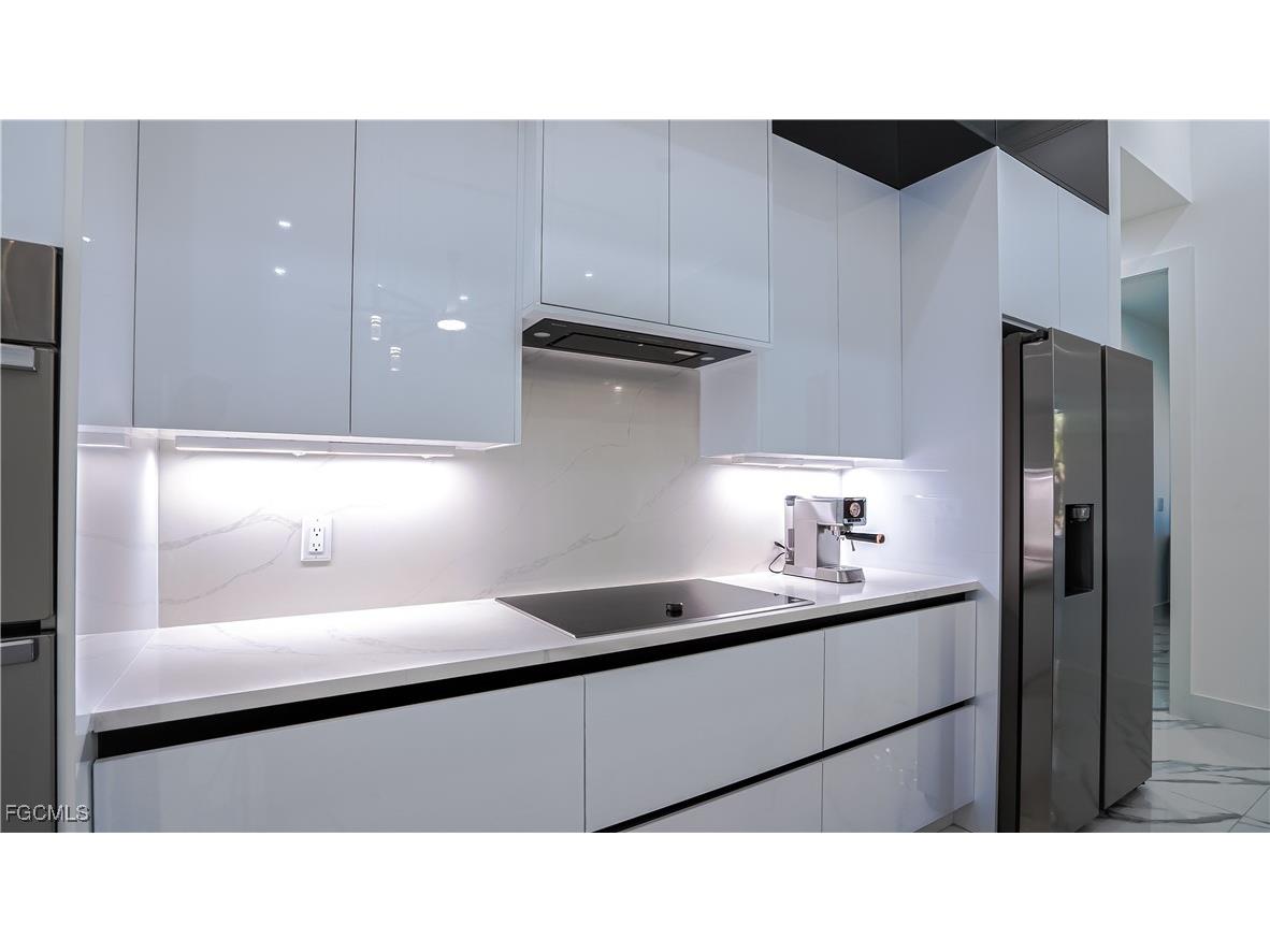 2565 28th Avenue SE Naples FL 34117 2025019655 image15