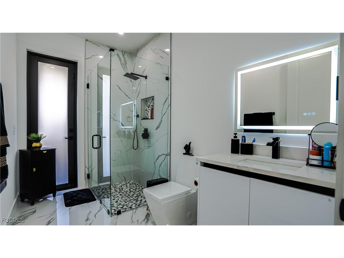 2565 28th Avenue SE Naples FL 34117 2025019655 image25