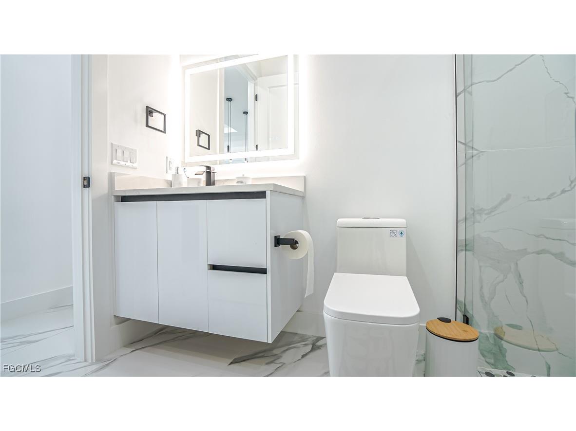 2565 28th Avenue SE Naples FL 34117 2025019655 image32