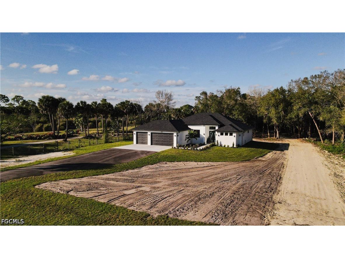 2565 28th Avenue SE Naples FL 34117 2026025138 image37