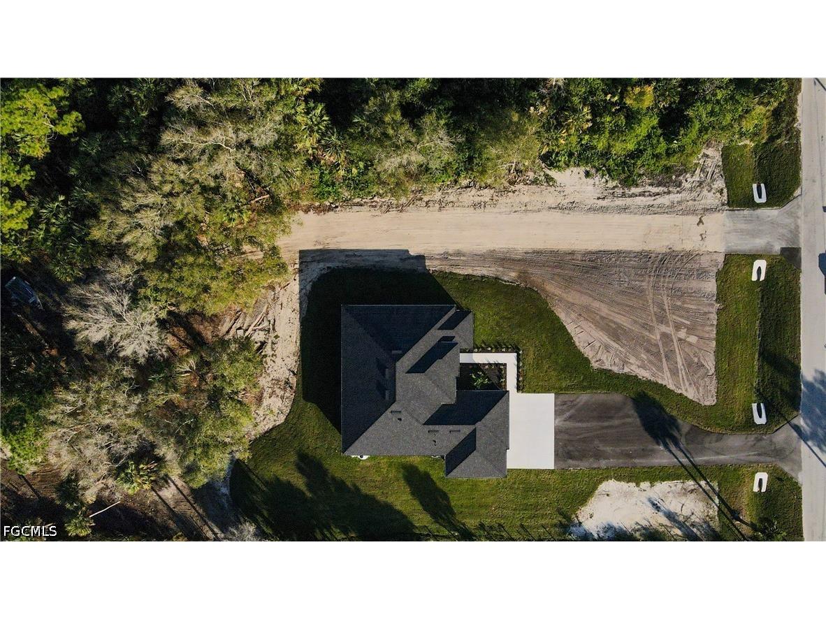 2565 28th Avenue SE Naples FL 34117 2026025138 image41