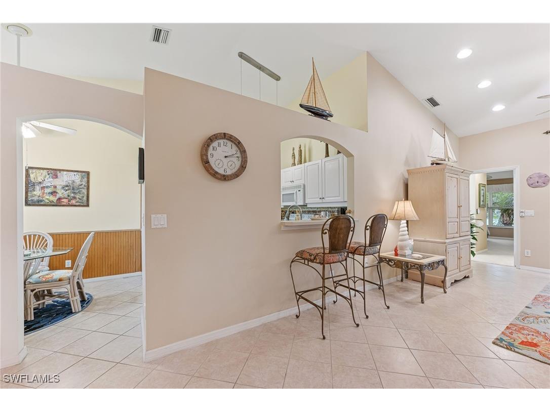 2565 Aspen Creek Lane #202 Naples FL 34119 225075954 image14