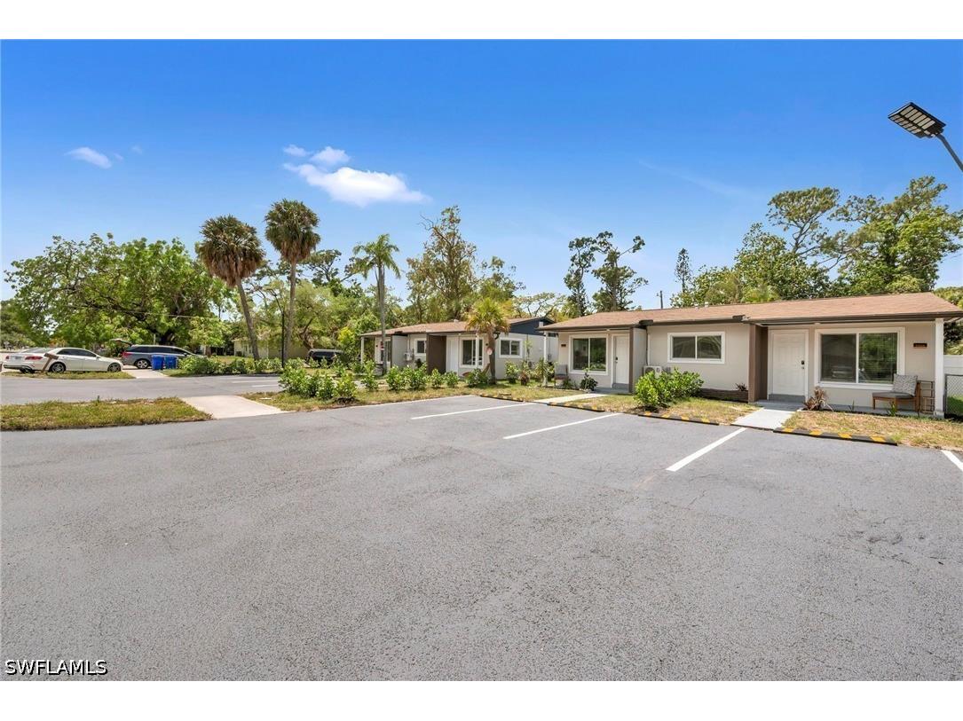 2566-2578 Jackson Street W Fort Myers FL 33901 226016394 image5