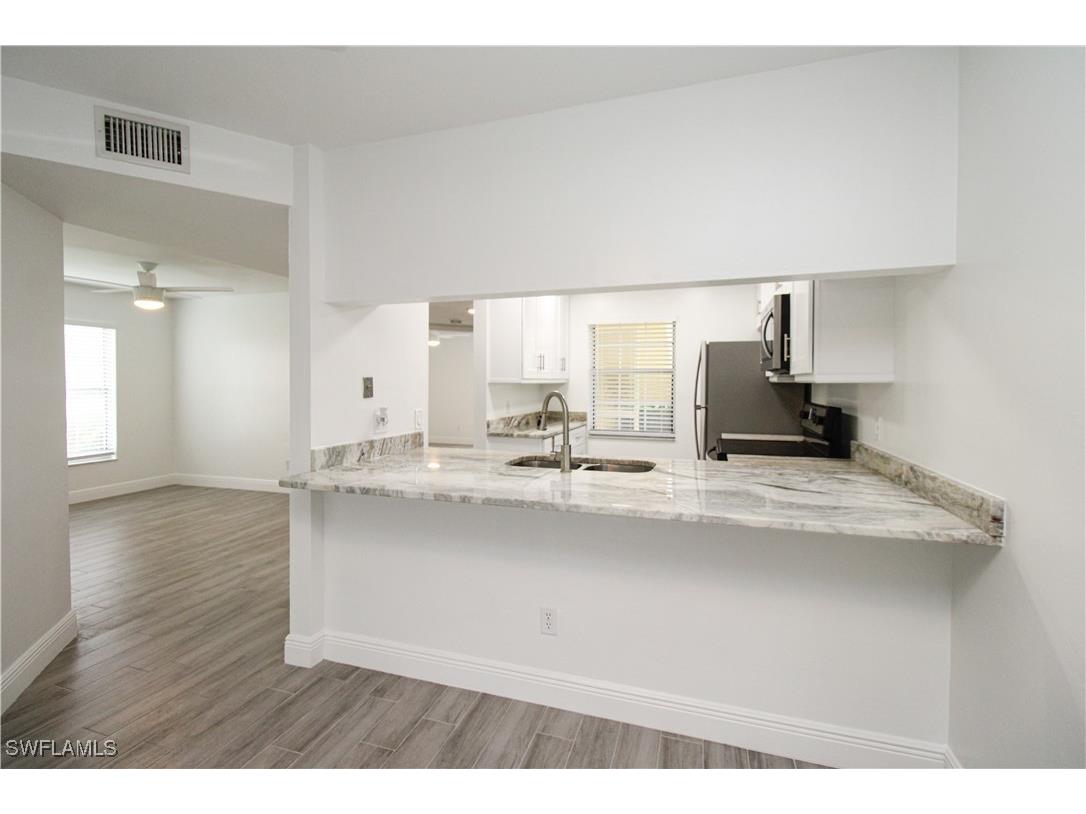 2566 Kings Lake Boulevard #104 Naples FL 34112 225049896 image15