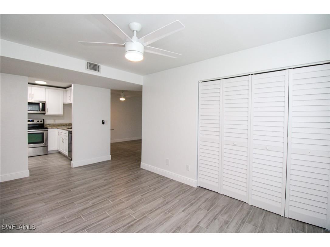 2566 Kings Lake Boulevard #104 Naples FL 34112 225049896 image18