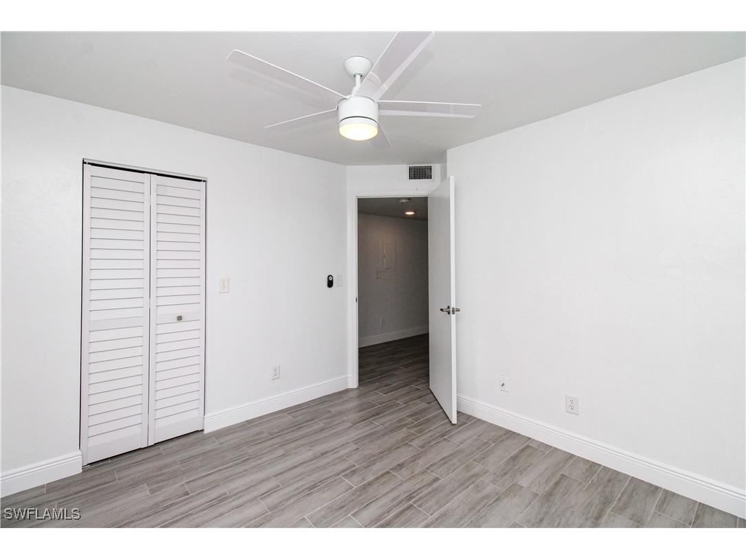 2566 Kings Lake Boulevard #104 Naples FL 34112 225049896 image19