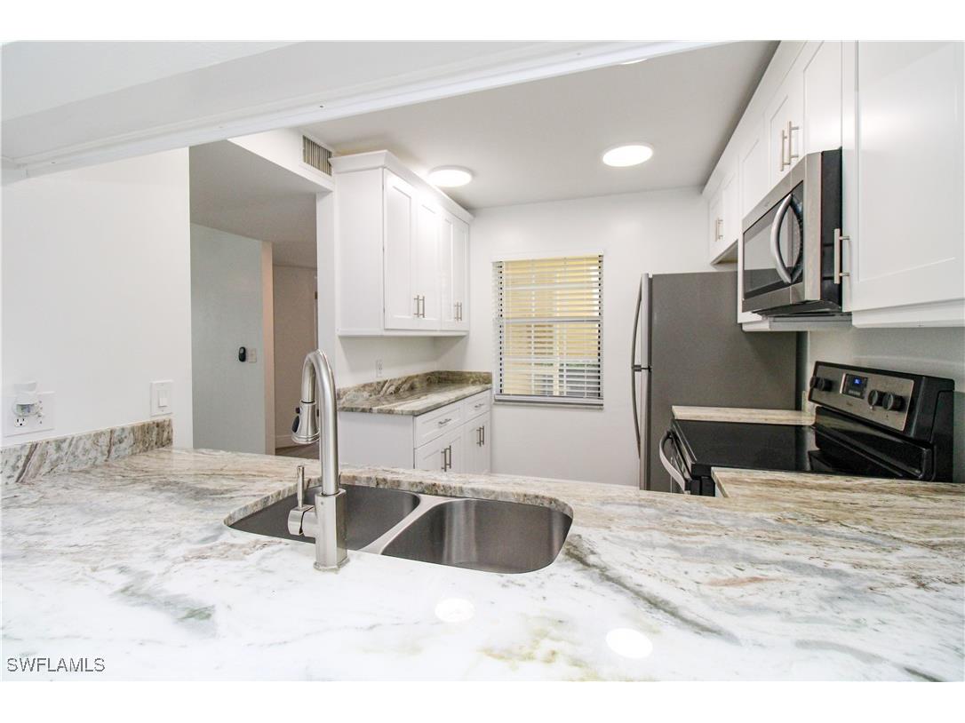 2566 Kings Lake Boulevard #104 Naples FL 34112 225049896 image5