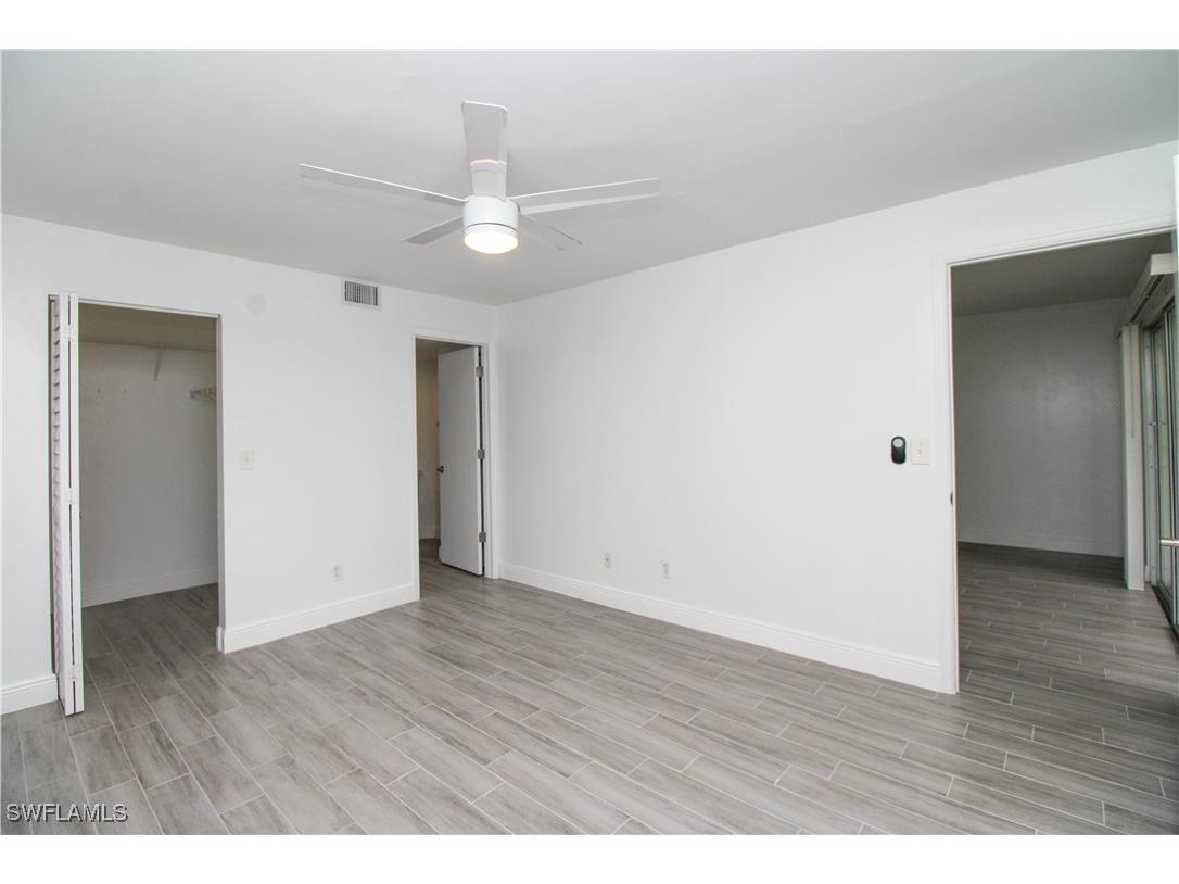 2566 Kings Lake Boulevard #104 Naples FL 34112 225049896 image8