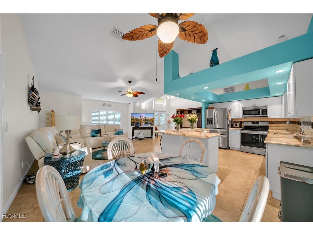 2566 SW 27th Avenue Cape Coral FL 33914 2026001173 image14
