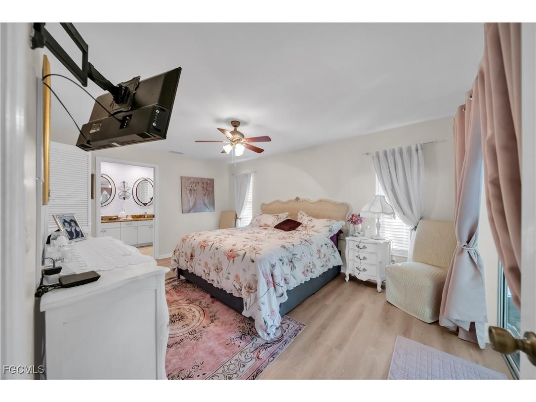 2566 SW 27th Avenue Cape Coral FL 33914 2026001173 image17