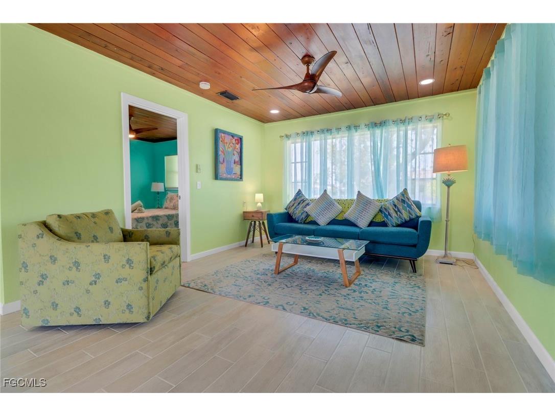 2567 Cay Cove Matlacha FL 33993 2025003733 image10