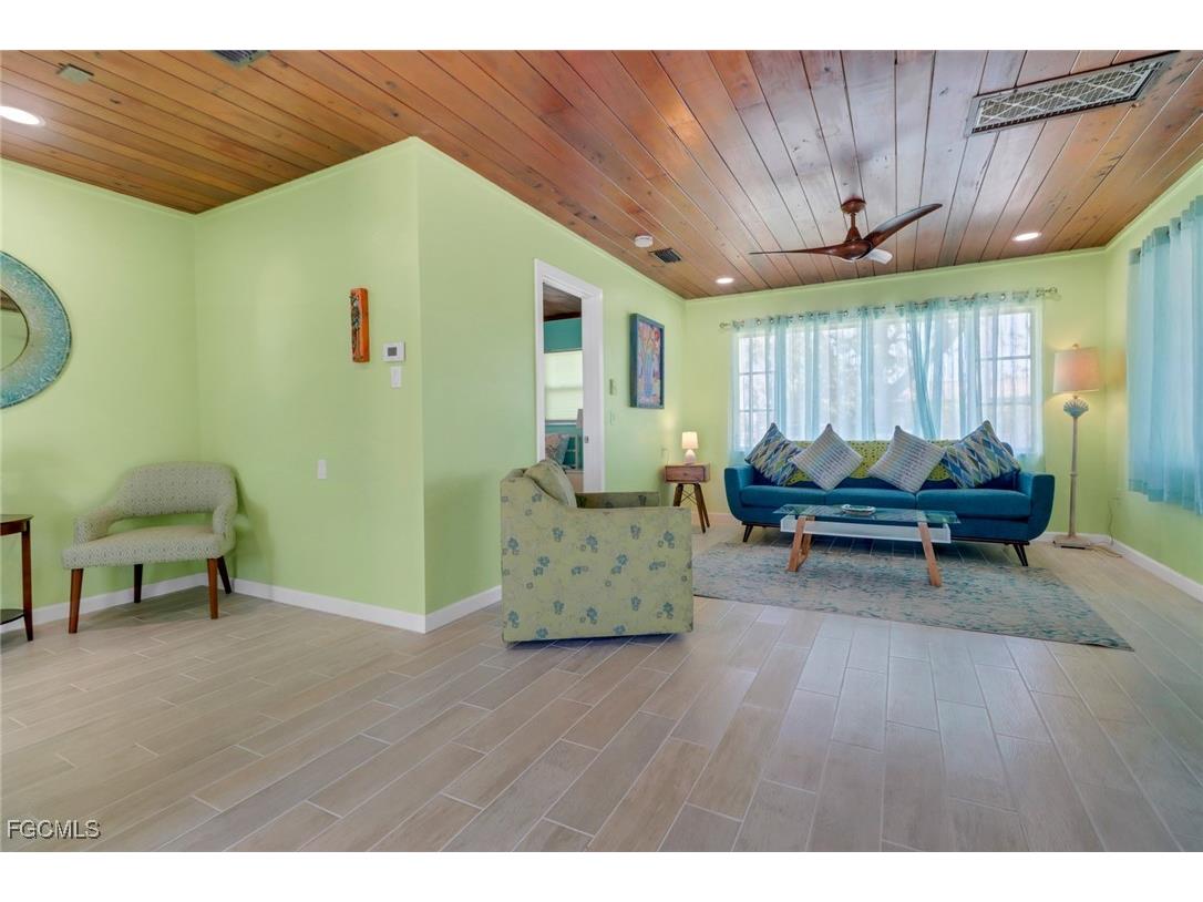 2567 Cay Cove Matlacha FL 33993 2025003733 image14