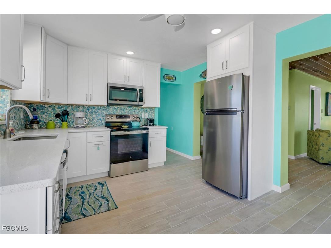 2567 Cay Cove Matlacha FL 33993 2025003733 image16