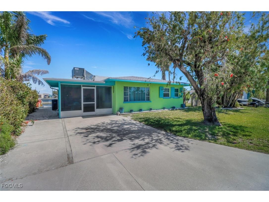 2567 Cay Cove Matlacha FL 33993 2025003733 image2