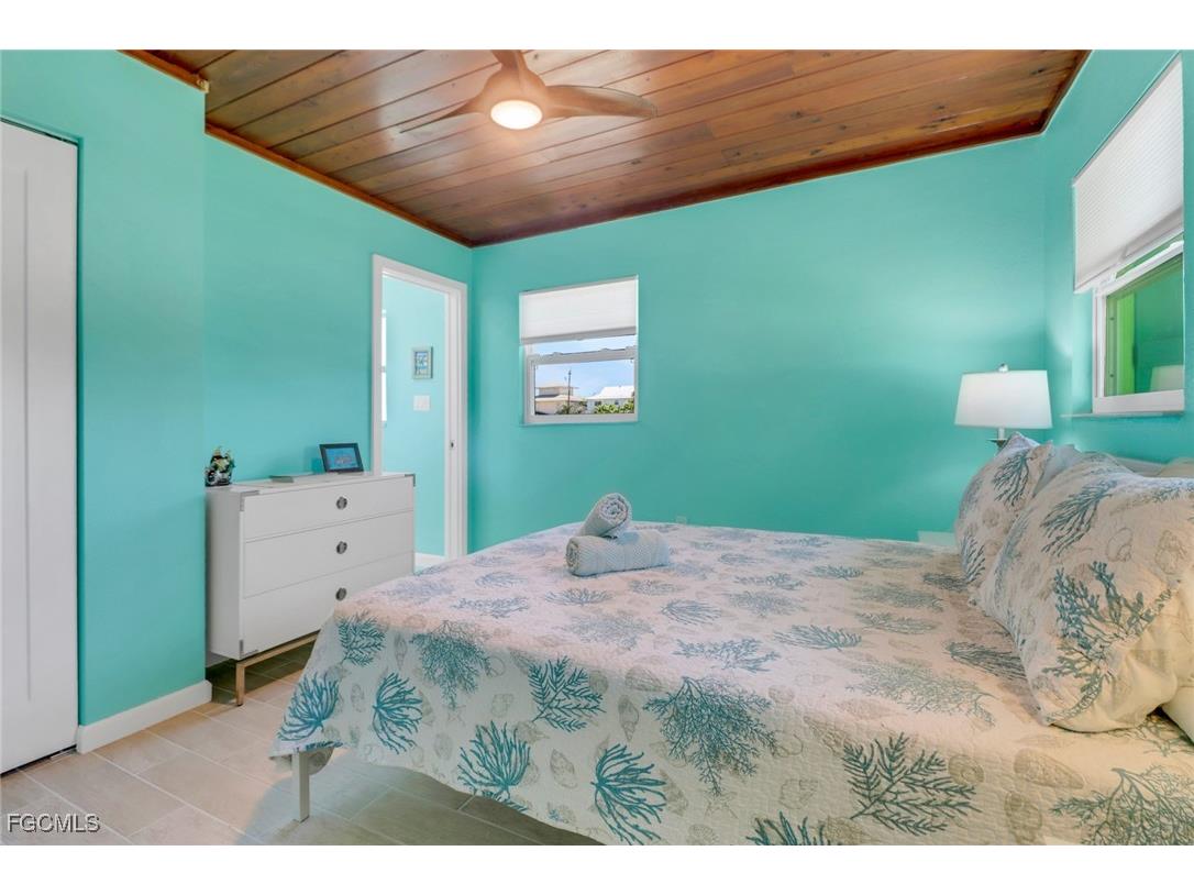 2567 Cay Cove Matlacha FL 33993 2025003733 image24