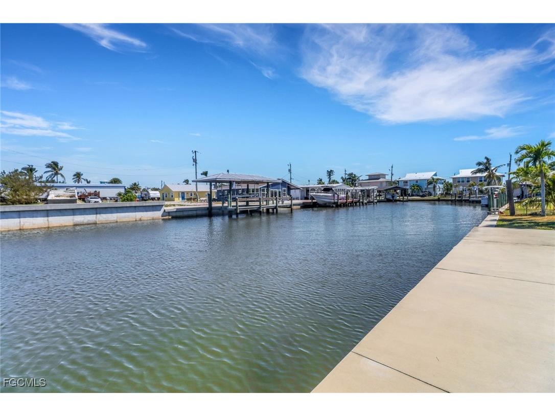 2567 Cay Cove Matlacha FL 33993 2025003733 image6