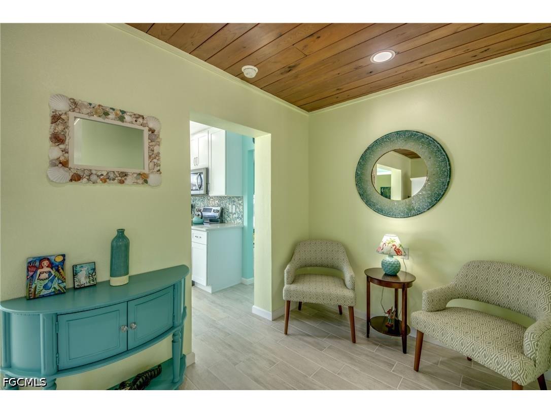 2567 Cay Cove Matlacha FL 33993 2026025826 image21
