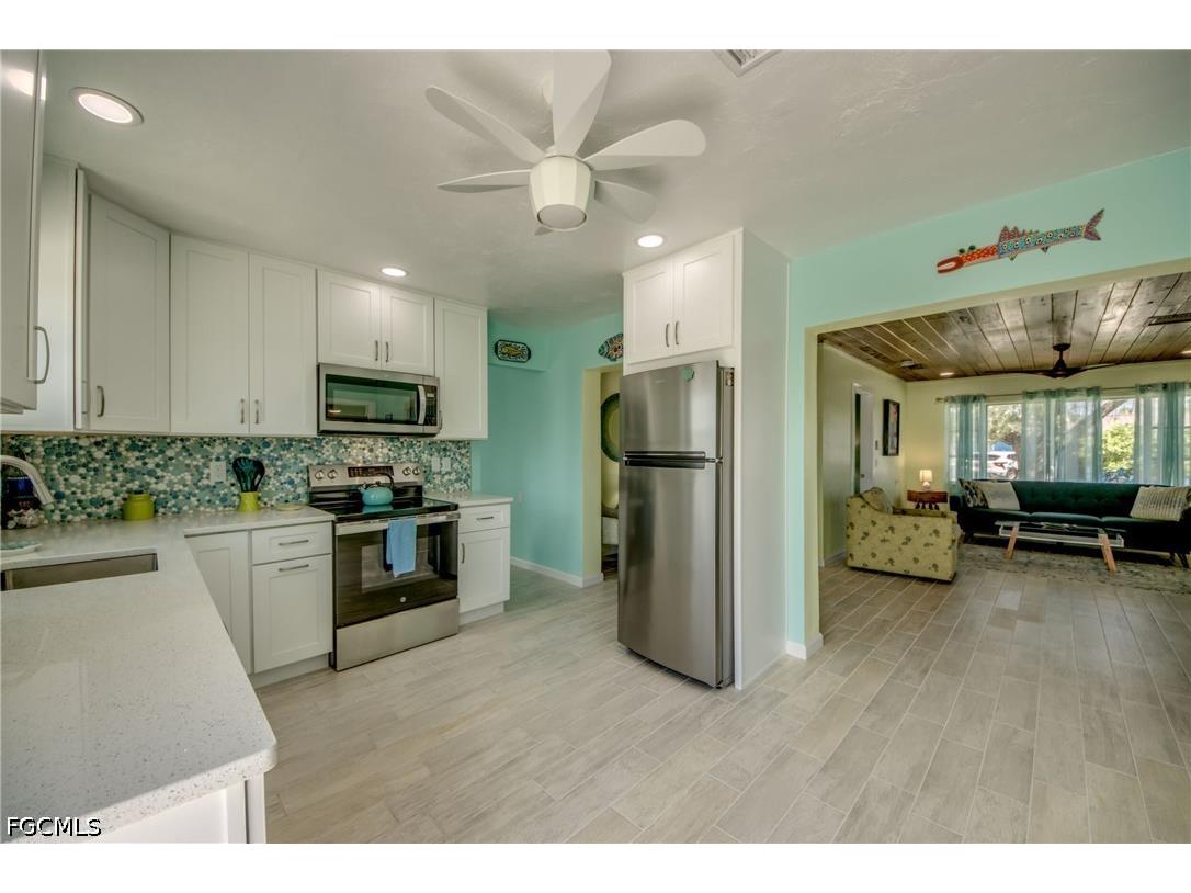 2567 Cay Cove Matlacha FL 33993 2026025826 image26