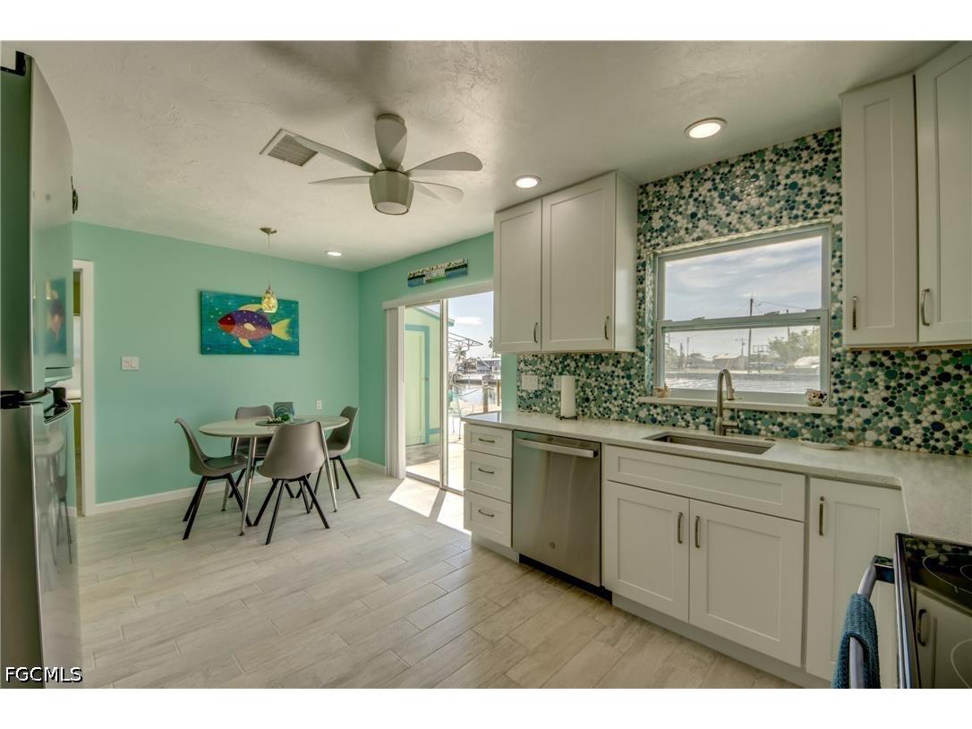 2567 Cay Cove Matlacha FL 33993 2026025826 image29