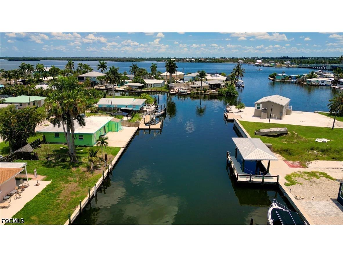 2567 Cay Cove Matlacha FL 33993 2026025826 image3