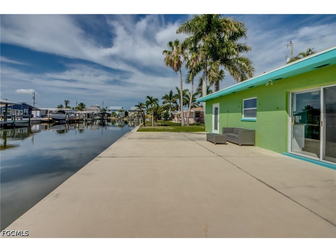 2567 Cay Cove Matlacha FL 33993 2026025826 image39