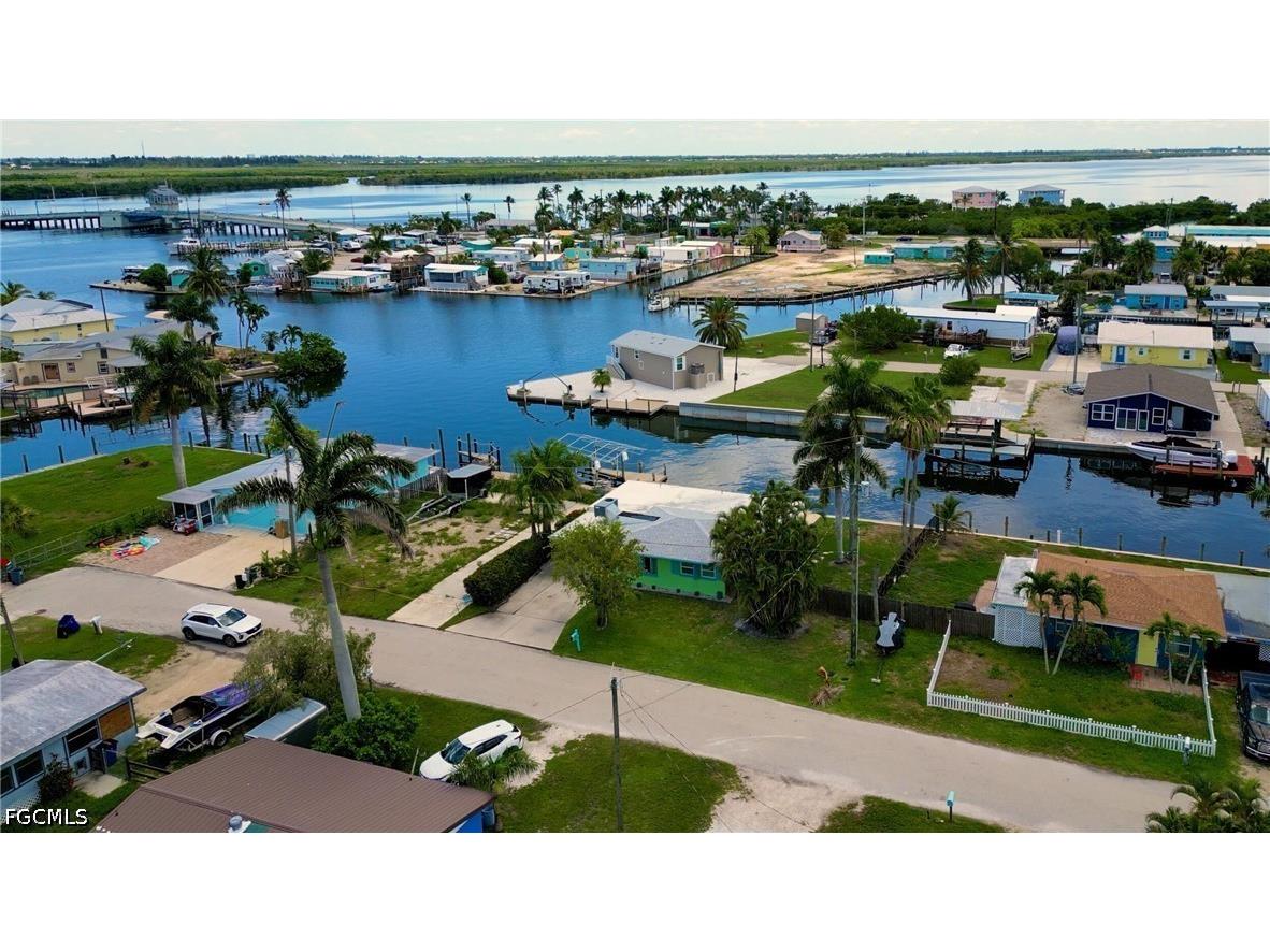 2567 Cay Cove Matlacha FL 33993 2026025826 image45