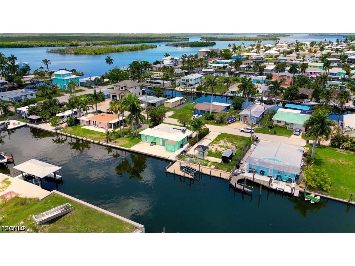 2567 Cay Cove Matlacha FL 33993 2026025826 image5