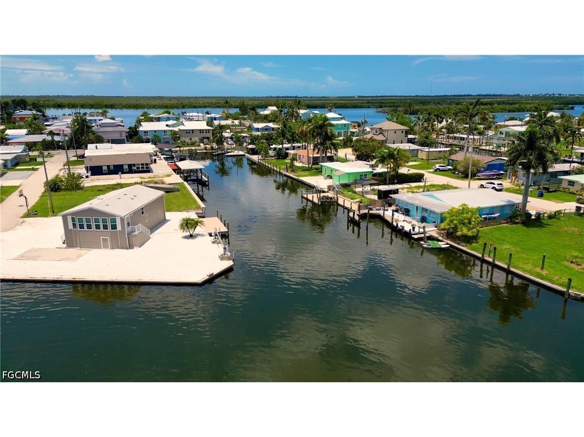 2567 Cay Cove Matlacha FL 33993 2026025826 image6