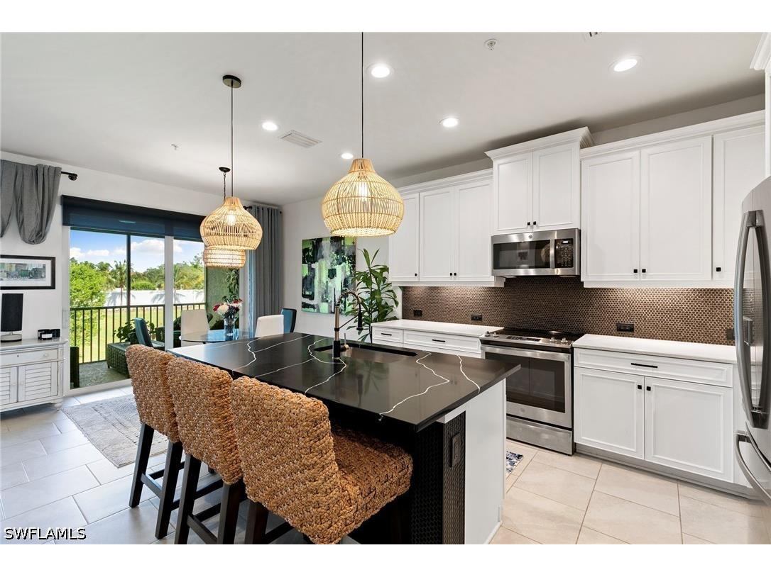 2567 Seychelles Drive #207 Naples FL 34112 226025182 image2