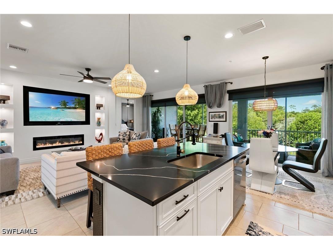 2567 Seychelles Drive #207 Naples FL 34112 226025182 image6