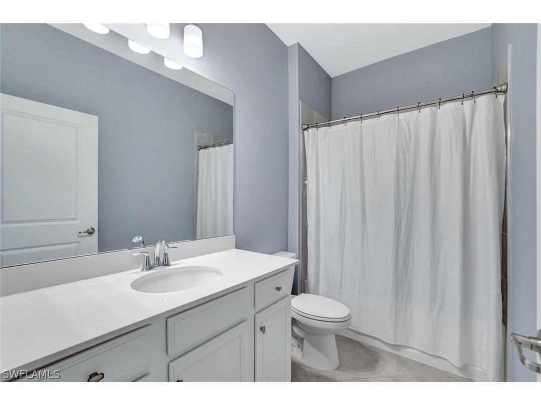 2567 Vine Avenue Naples FL 34120 226006253 image13