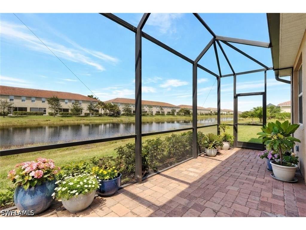 2567 Vine Avenue Naples FL 34120 226020411 image18