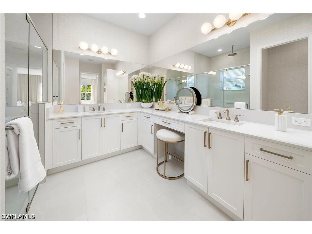 2569 Kingfisher Drive Naples FL 34112 226018636 image9