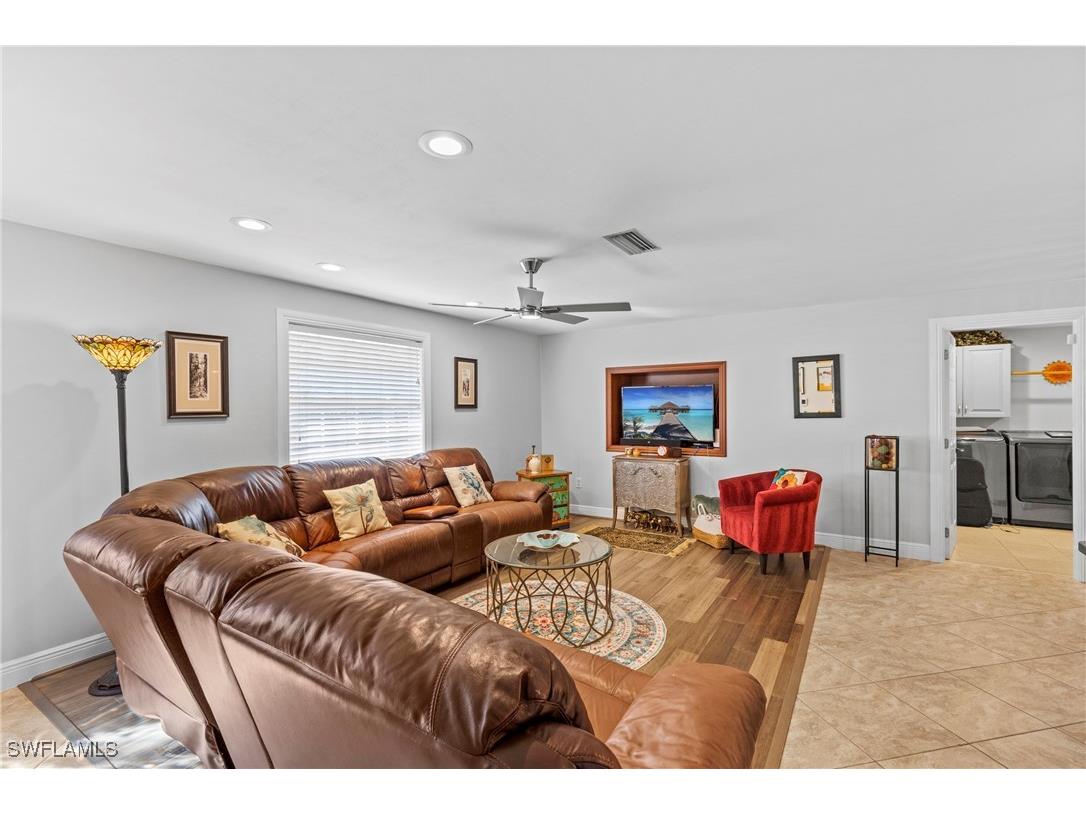 2569 Outrigger Lane Naples FL 34104 225080702 image10