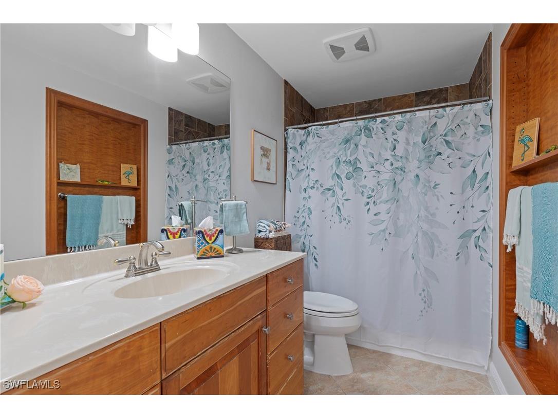 2569 Outrigger Lane Naples FL 34104 225080702 image27