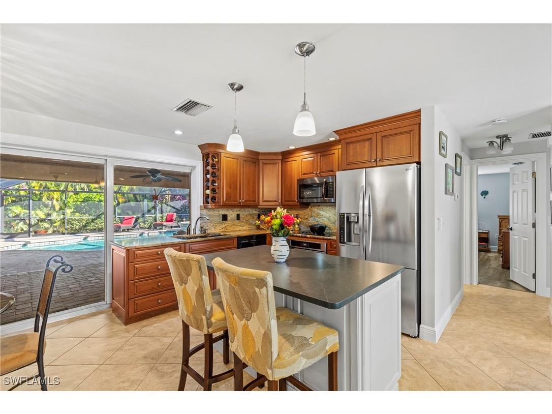 2569 Outrigger Lane Naples FL 34104 225080702 image5