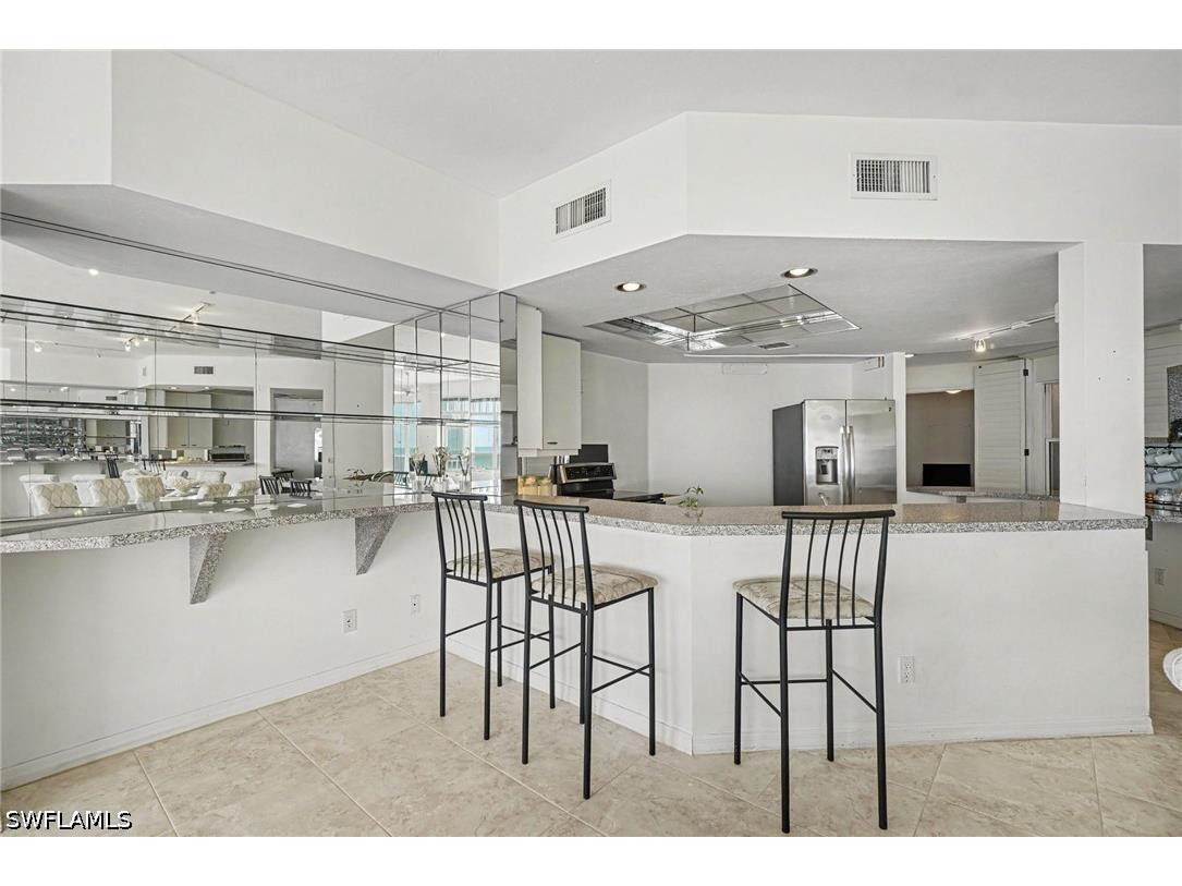 257 Barefoot Beach Blvd #602 Bonita Springs FL 34134 224025626 image10