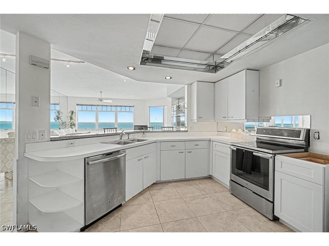 257 Barefoot Beach Blvd #602 Bonita Springs FL 34134 224025626 image12