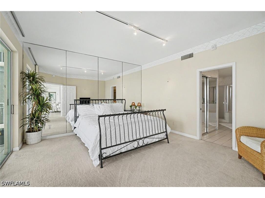 257 Barefoot Beach Blvd #602 Bonita Springs FL 34134 224025626 image4