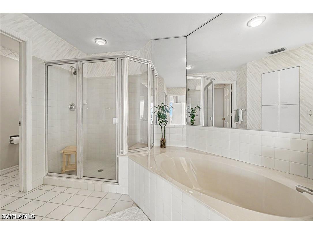 257 Barefoot Beach Blvd #602 Bonita Springs FL 34134 224025626 image7