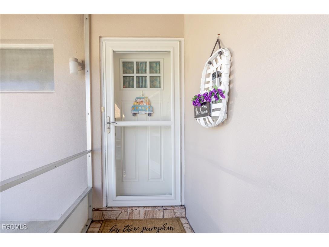 257 Briar Court Lehigh Acres FL 33936 2025019616 image2