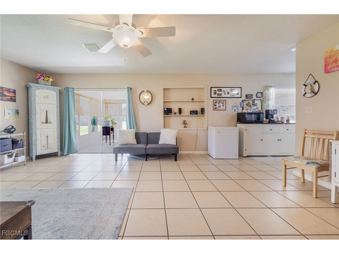 257 Briar Court Lehigh Acres FL 33936 2025019616 image8