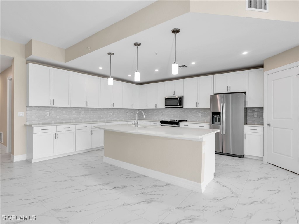 257 Indies Dr E #102 Naples FL 34114 225074568 image13